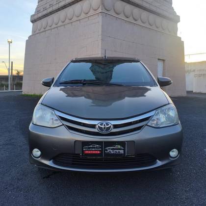 TOYOTA ETIOS 1.5 XLS SEDAN 16V FLEX 4P AUTOMÁTICO TOYOTA ETIOS 1.5 XLS SEDAN 16V FLEX 4P AUTOMÁTICO